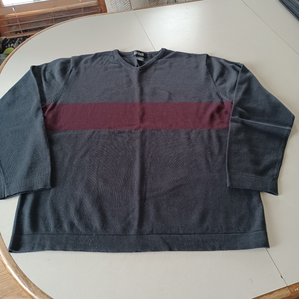 111 State Men's V-neck Sweater
